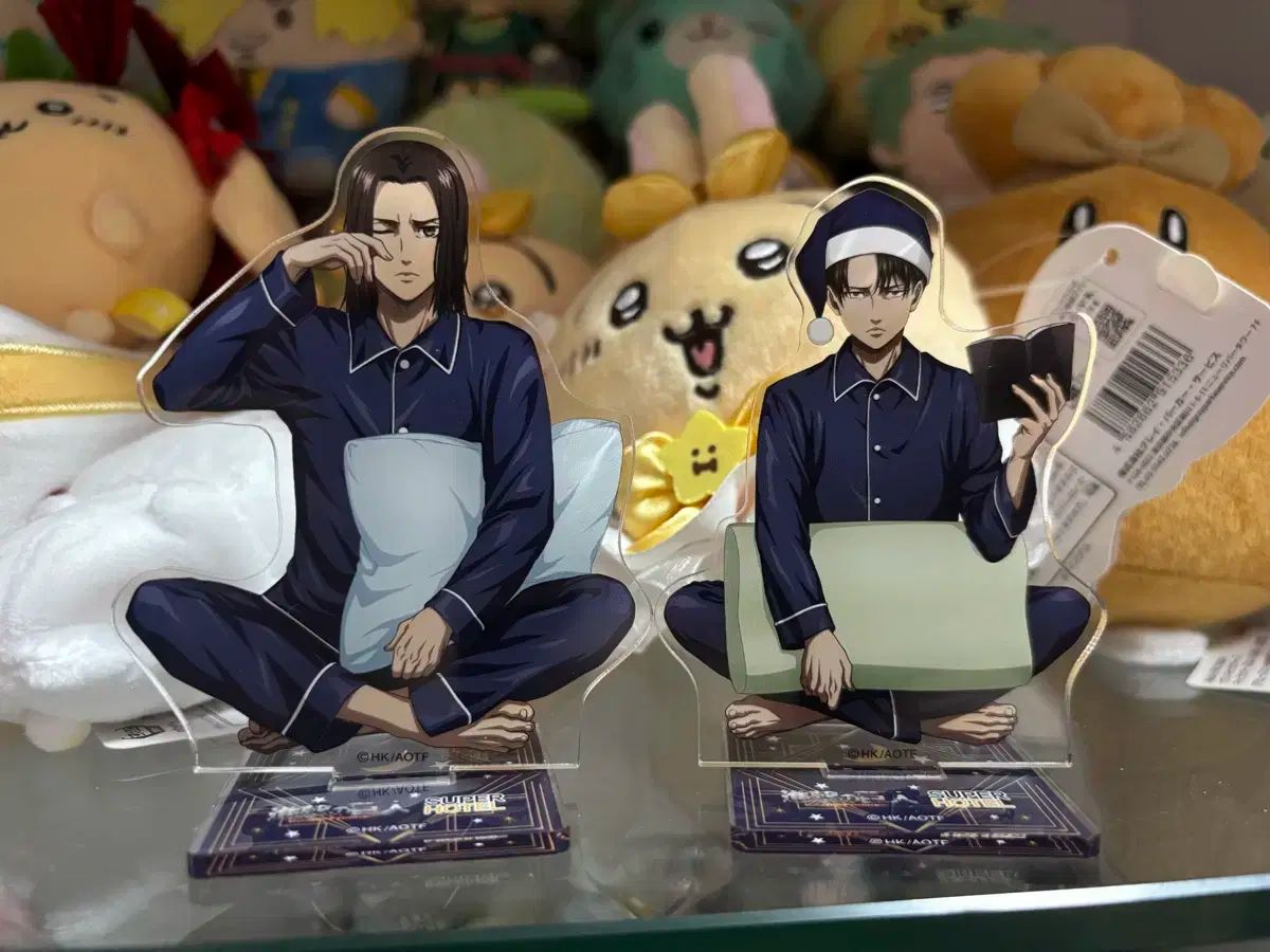 進撃の巨人 サンシャインホテル コラボ アクリルスタンド 4体セット