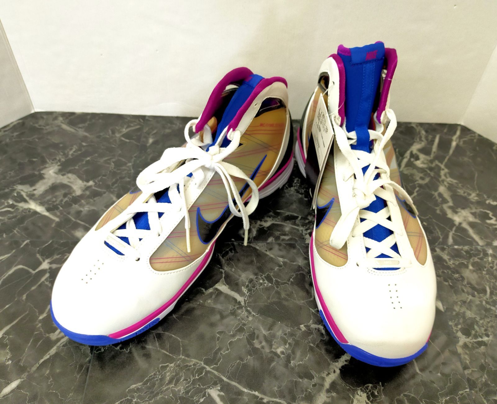 77.NIKE ハイパーライズ スニーカー 28cm ホワイト系  未使用品【併売品】