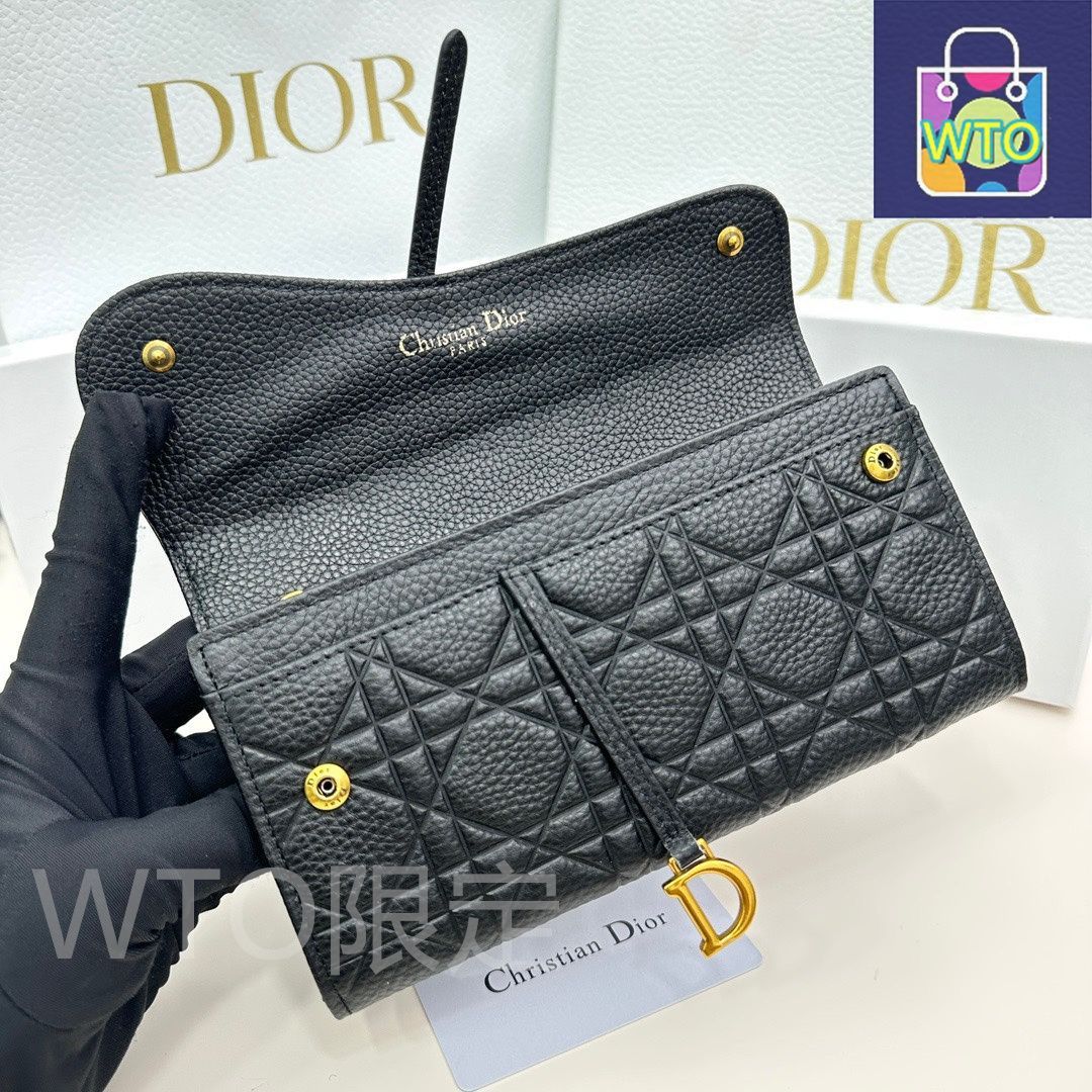 【刺繍が可愛い♪】ディオール★ウォレット 今日特価】Dior ディオール 最新人気ウォレット 輸入小牛皮で