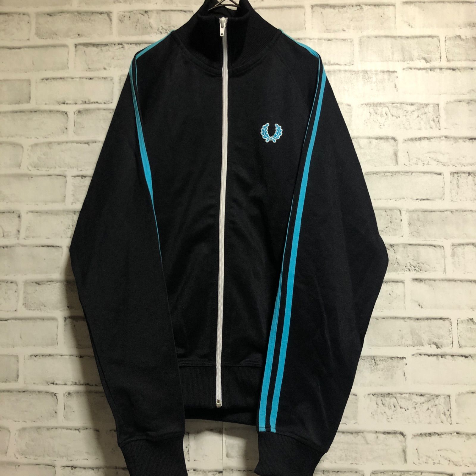 【レア】フレッドペリー ポルトガル製 トラックジャケット ジャージ 袖ロゴ月桂樹 希少】FRED PERRY フレッドペリー トラックジャケット 月桂樹