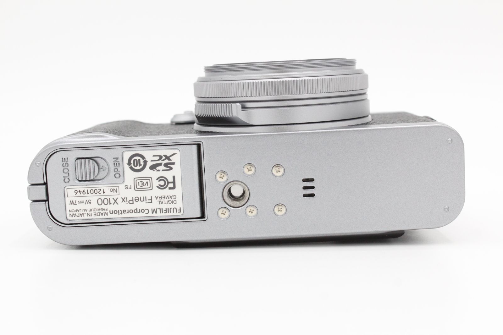 化粧箱付き！！＞＞【美品】FUJIFILM 富士フイルム FinePix x100
