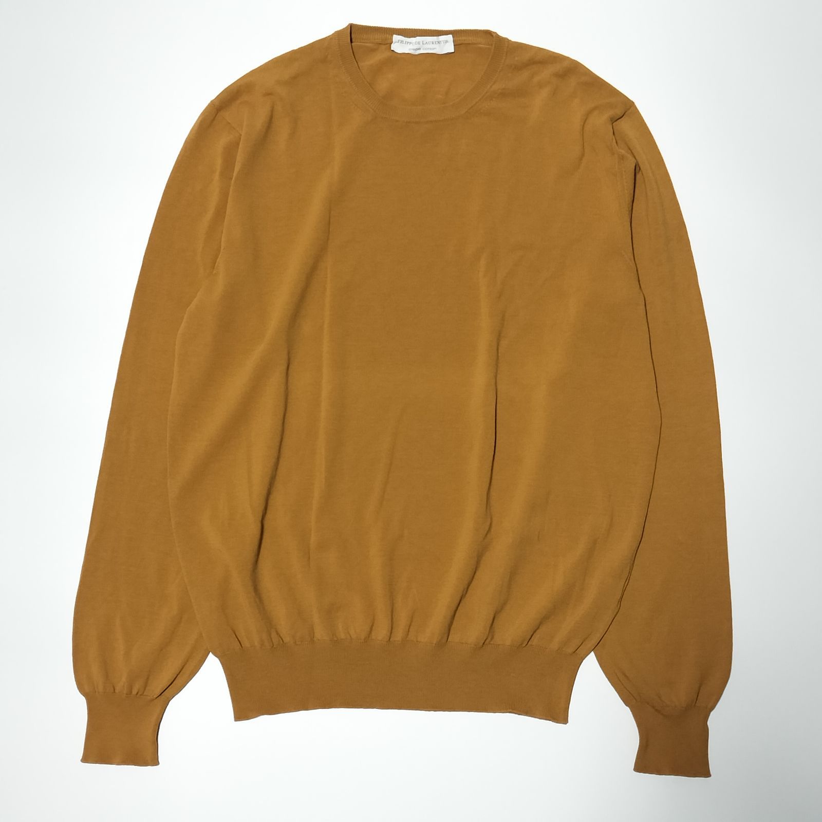 美品】FILIPPO DE LAURENTIIS ラグランスリーブニット ハイゲージ 