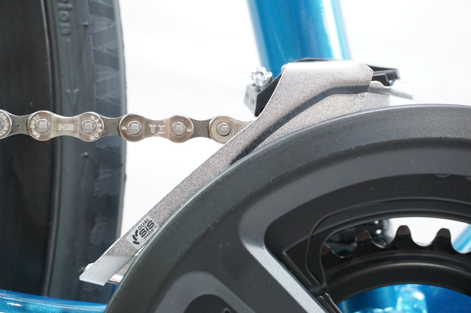 クロスバイク バイチャリ中目黒店