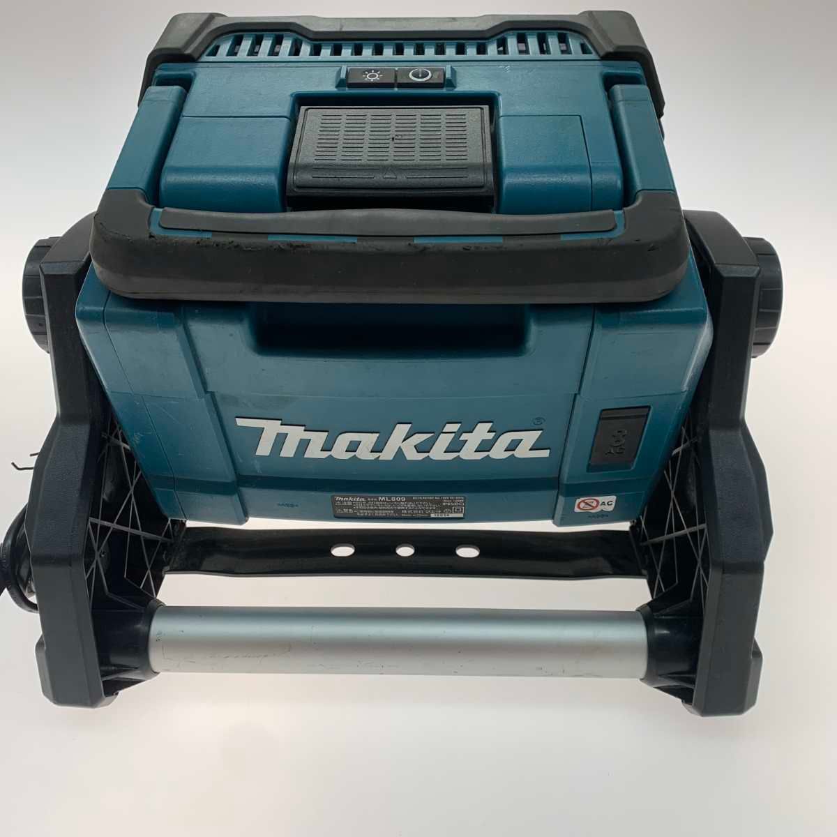 完売商品】マキタ 充電式スタンドライト ML809【中古品】