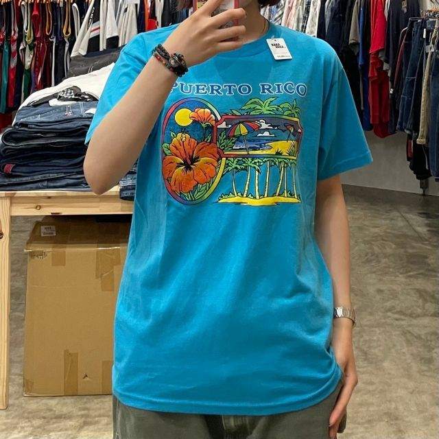 【FRUIT OF THE ROOM / フルーツオブザルーム】Tシャツ