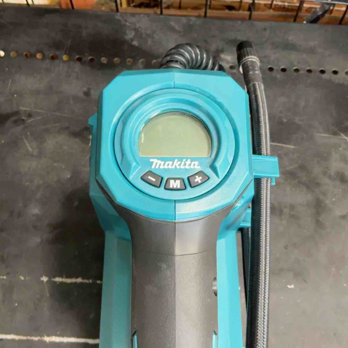 コードレス空気入れ