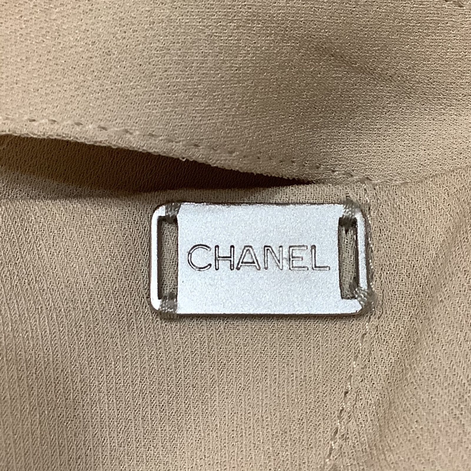 ※8/18までお盆期間限定価格 ※  CHANEL シャネル 99P セットアップ ノースリーブブラウス シャツ プリーツスカート シルク ベージュ 38 国内正規品