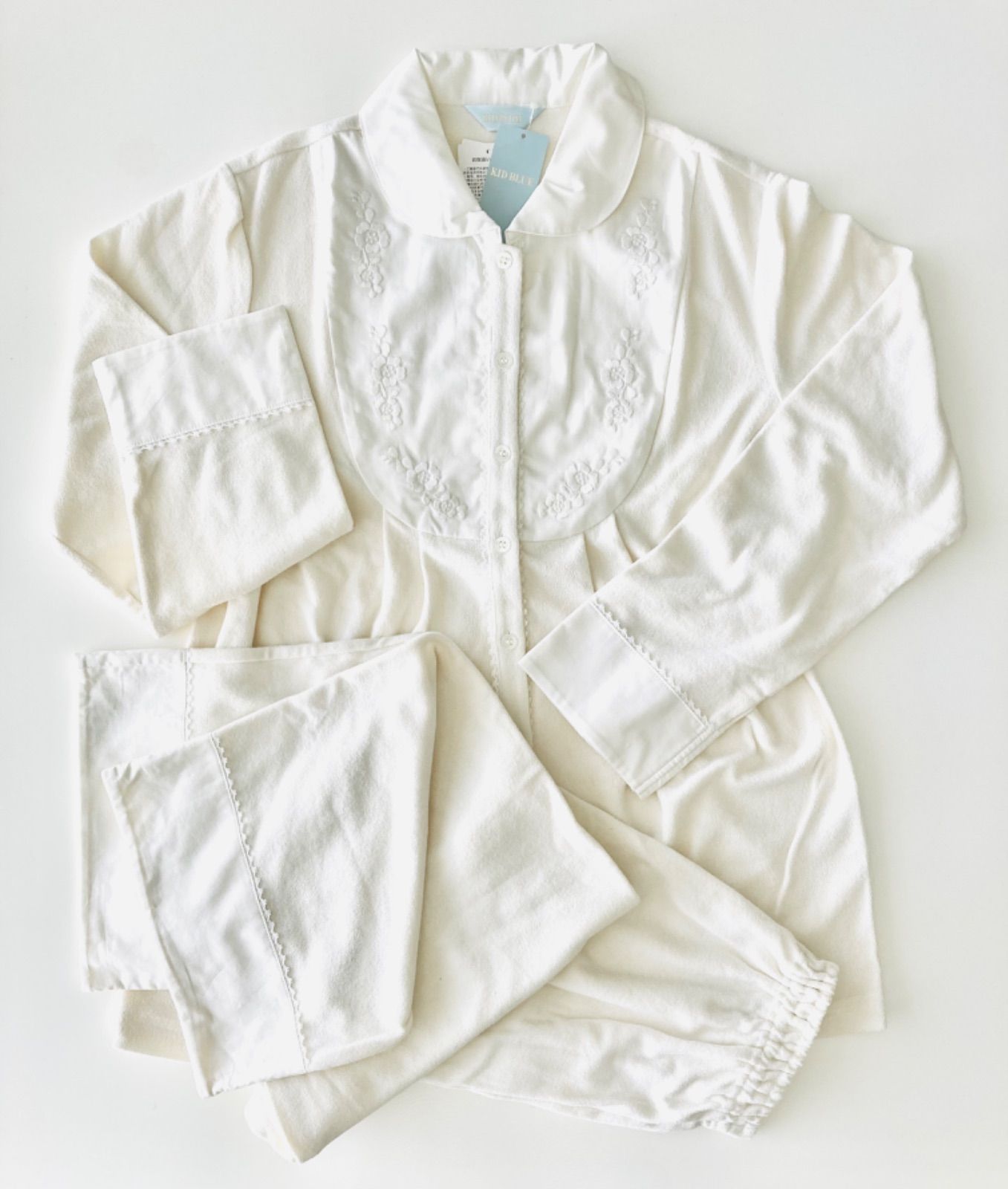 KID BLUE ◇新婚さんにもお薦め❣️高級パジャマ新品