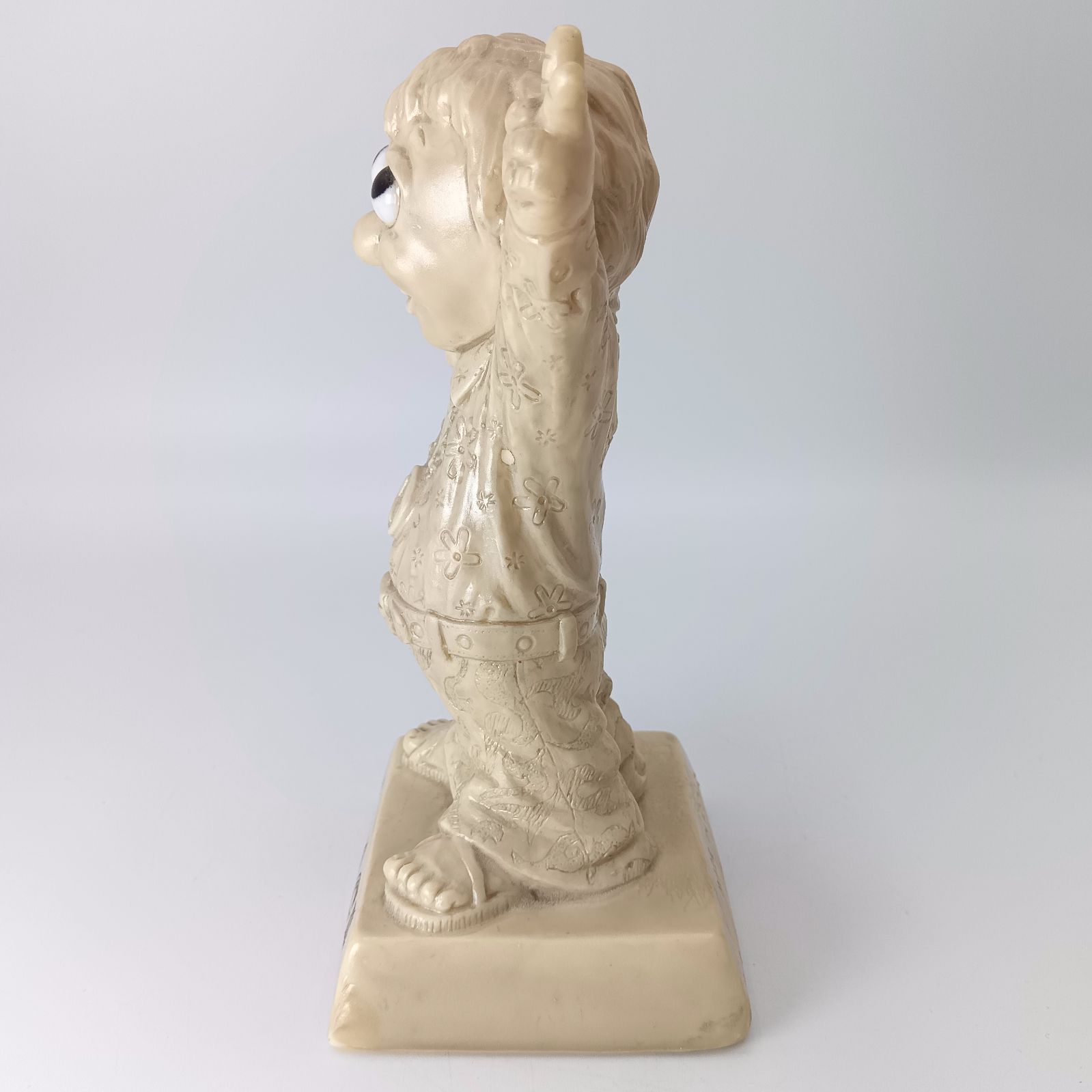 70 s メッセージドール PEACE ピースマーク シリースカルプス