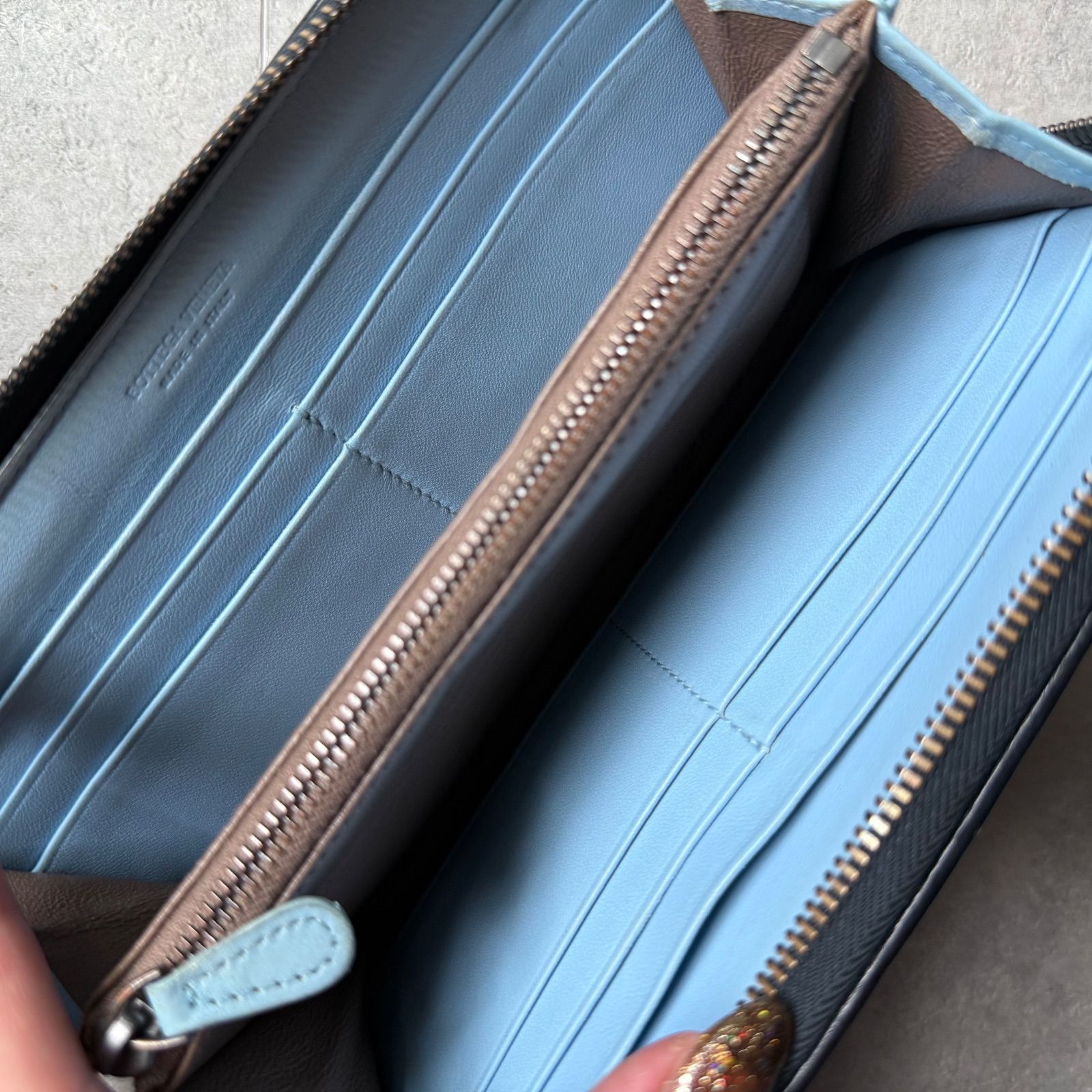 希少　レア　ボッテガヴェネタ　イントレチャート　ラウンドファスナー　長財布　水色 楽天市場】Bottega Veneta ボッテガヴェネタ イントレチャート