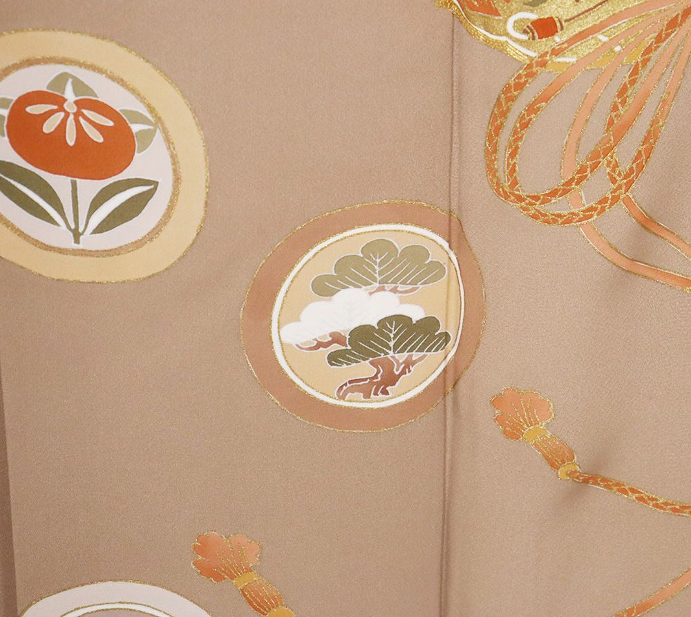 【値下げ】404mo16〇色留袖 三つ紋 地紋 松竹梅 菊鶴〇しつけ付き美品 値下げ】404mo16〇色留袖 三つ紋 地紋 松竹梅 菊鶴〇しつけ付き