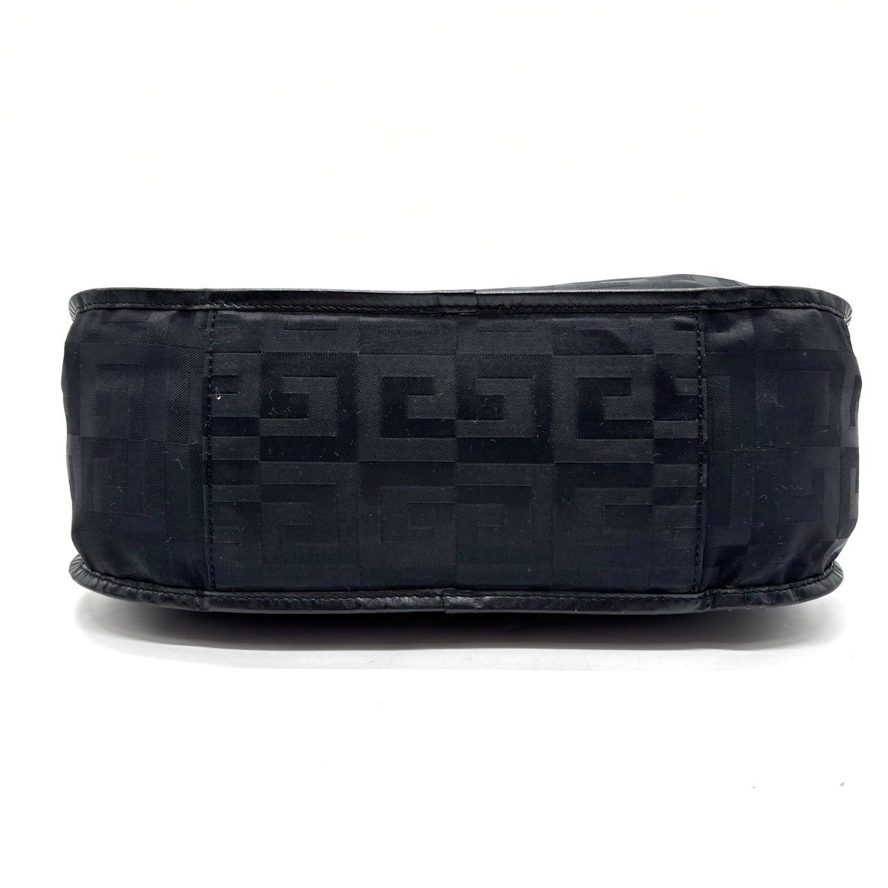 ✨良品✨ GIVENCHY ジバンシー ワンショルダーバッグ トート ✨良品✨ GIVENCHY ジバンシー ワンショルダーバッグ トート