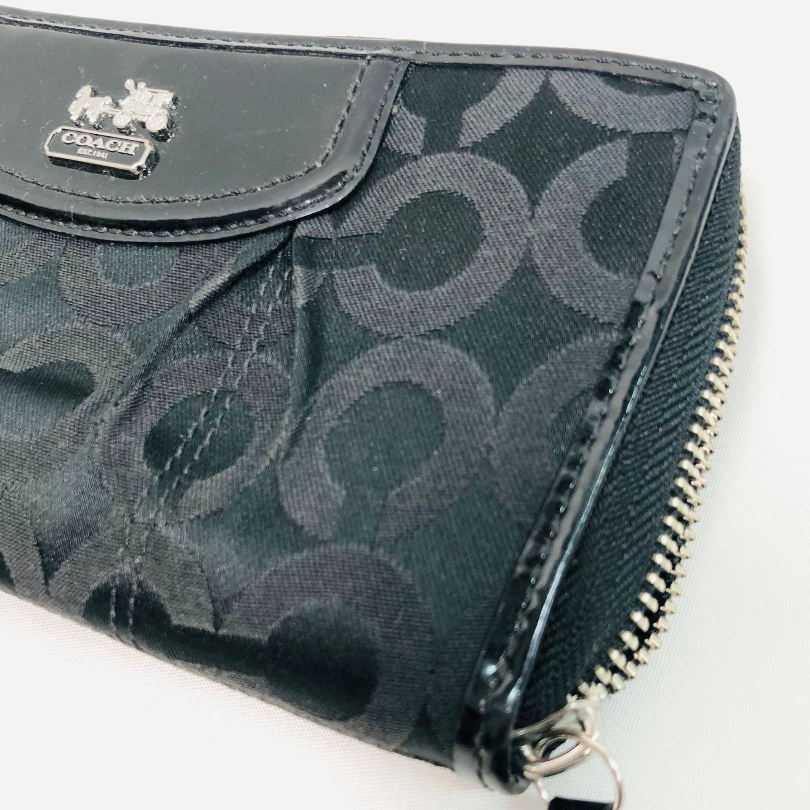 COACH コーチ マディソン オプアート 長財布 財布 ラウンドファスナー 