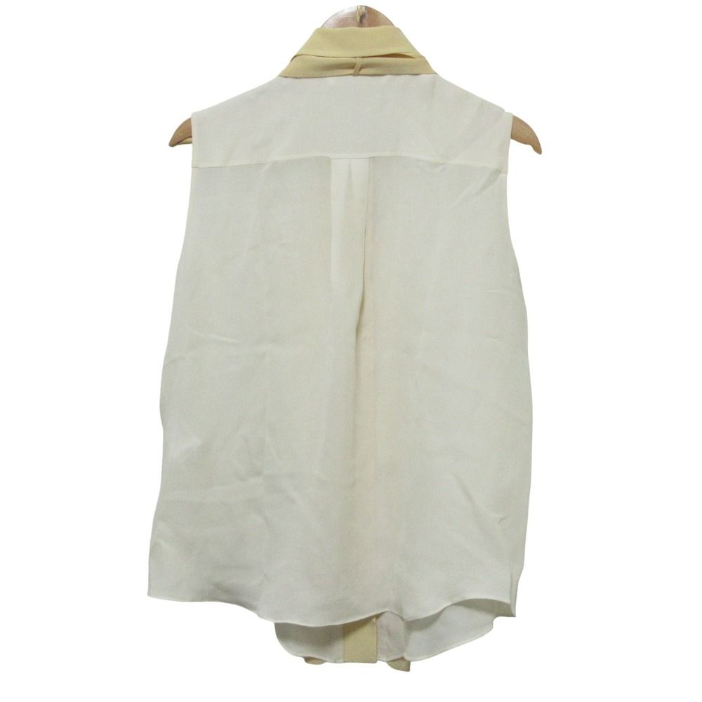 美品 クリーニング済 Chloe クロエ シルク100％ タイ付きスリーブレスシルクブラウス シャツ 34 ベージュ レディース 古着 中古 USED 美品 クリーニング済 Chloe クロエ シルク100％ タイ付きスリーブレス