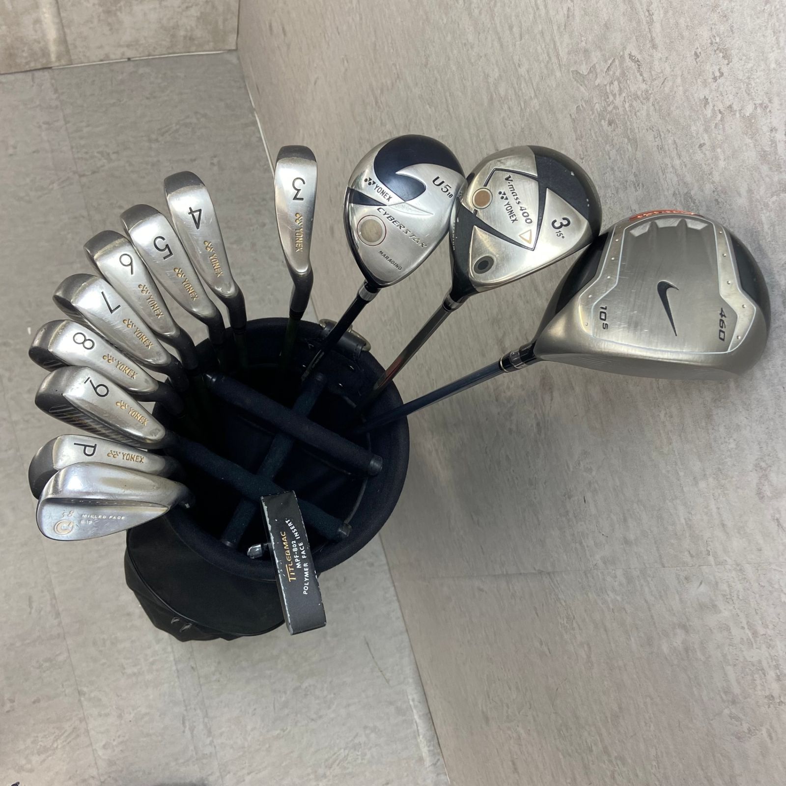 【ゴルフセット】 キャディバッグ＋クラブ（YONEX他）13本 メンズ 右利き ゴルフセット】 キャディバッグ＋クラブ（YONEX他）13本 メンズ