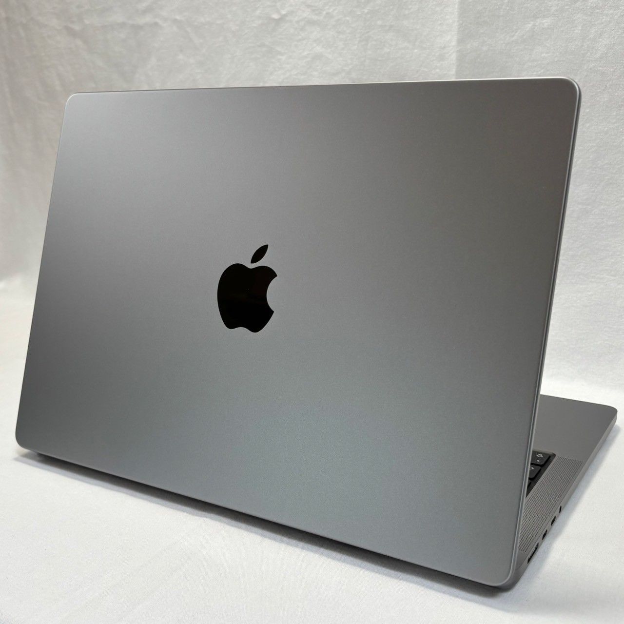 美品!Apple care+付 MacBook Pro 13インチ m2 16g 美品]Apple care有 MacBook Pro 13インチ m2 16g