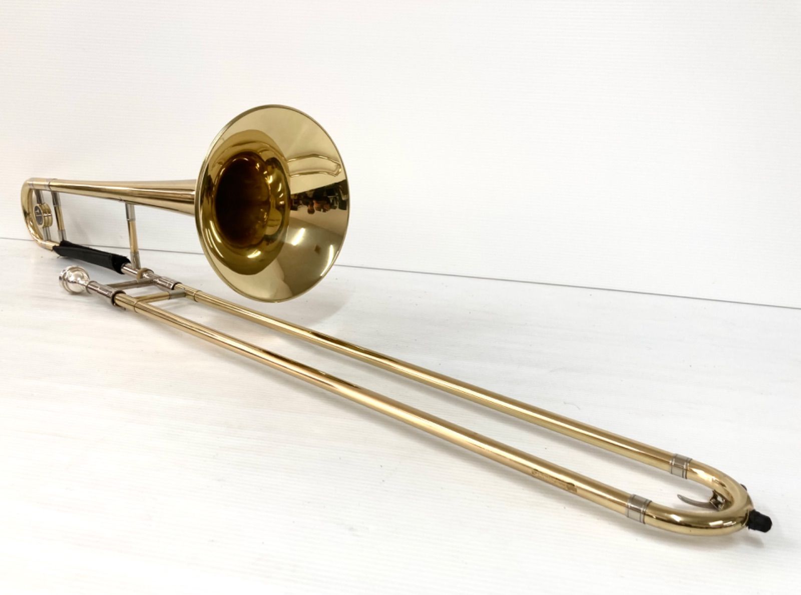 トロンボーン テナー B調 Tromboneゴールドラッカー ケース付学生用⑭