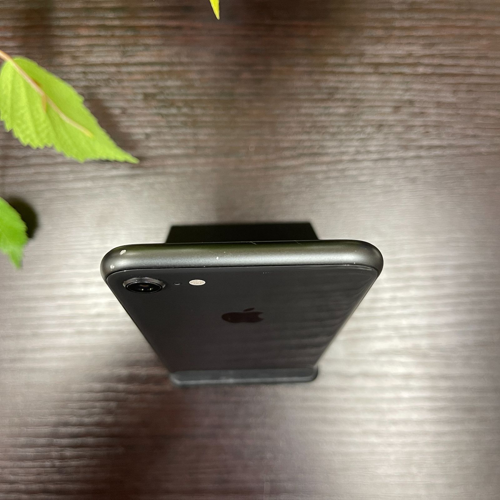 iPhone 8 スペースグレイ 64GB 国内SIMフリー 送料無料 - メルカリ