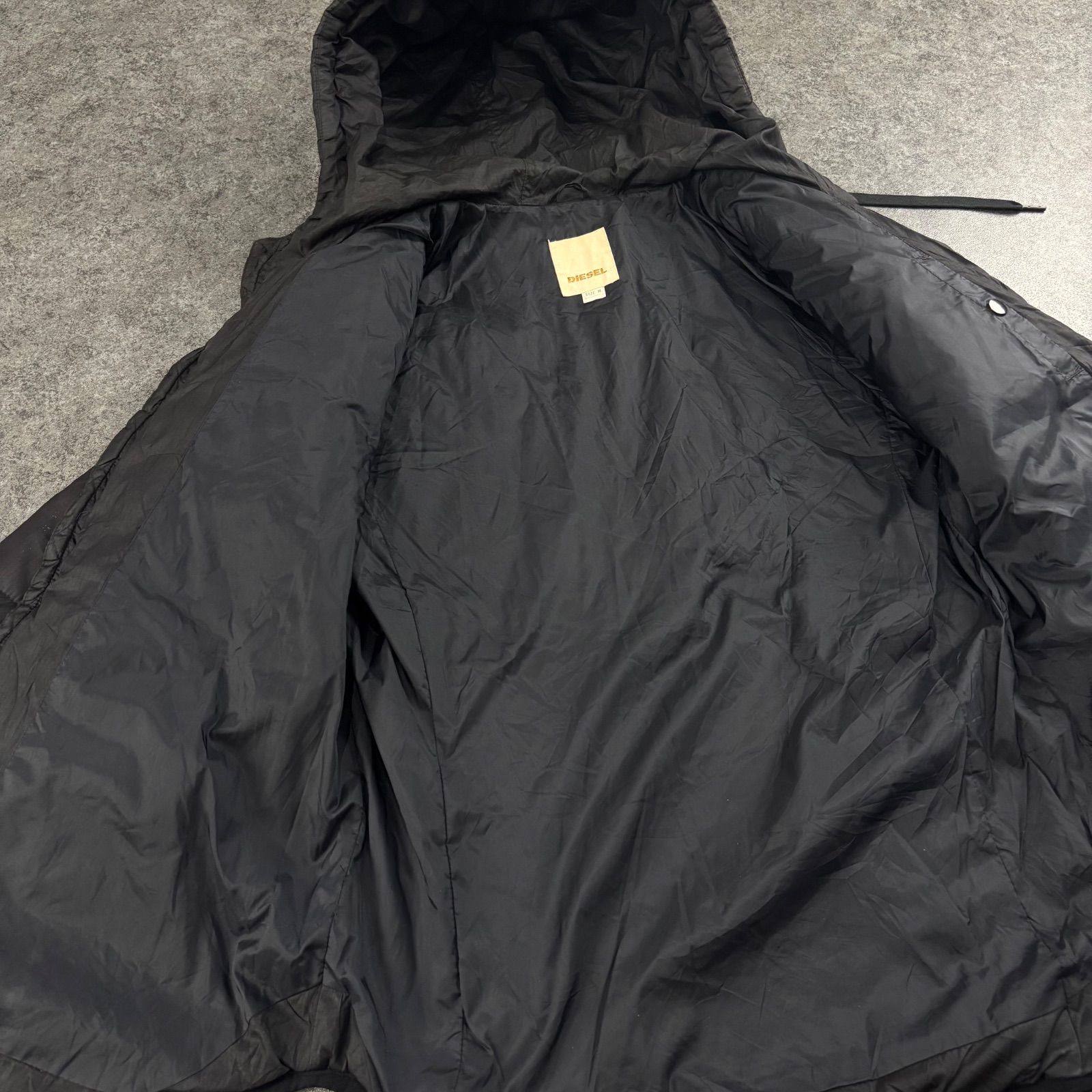 美品✨DIESEL フード付きブラックジャンパー J-ANTIL ジップアップジャケット｜ブラック｜ウィメンズ｜DIESEL