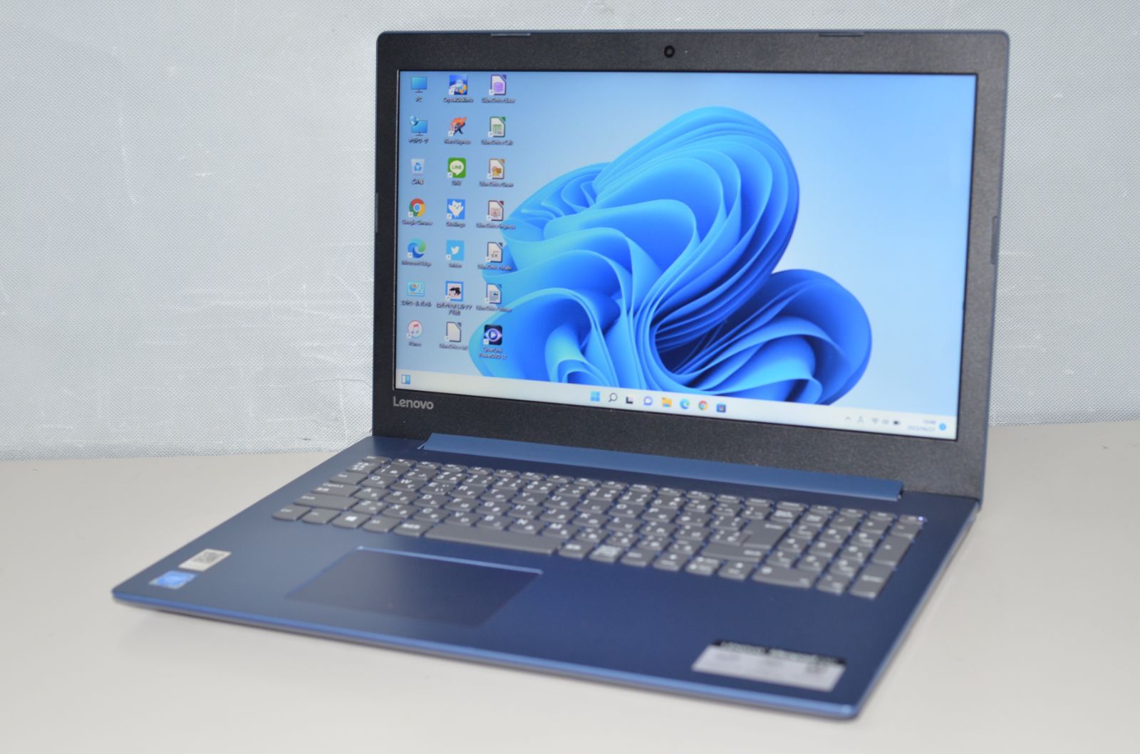 中古ノートパソコン Windows11+office Lenovo Ideapad330 Celeron