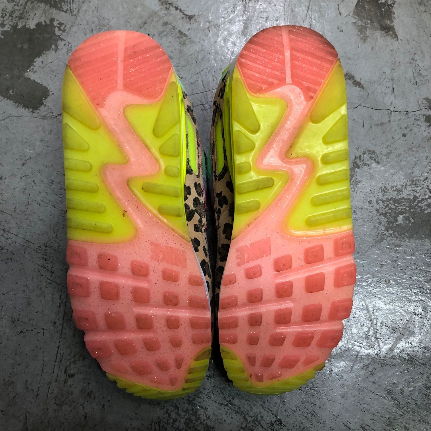 NIKE Women's Air Max 90 LX Animal/Safari CW3499-300 エアマックス90