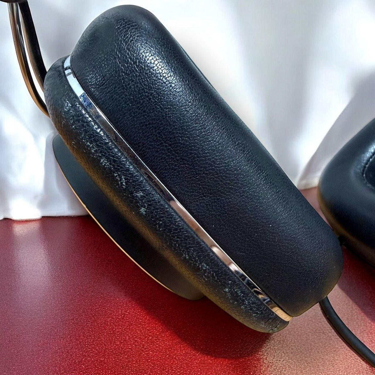 送料無料 Bowers - Wilkins バウワース アンド ウィルキンス B-W P7 有線ヘッドホン NOITHATQUANGTHANH_NET