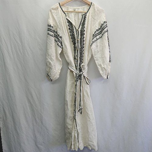 ⊂ NE　QUITTEZ　PAS 刺繍　コットン系　リネン使用 長袖 ロング ワンピース 表記なし アイボリー レディース E  【1410290053829】