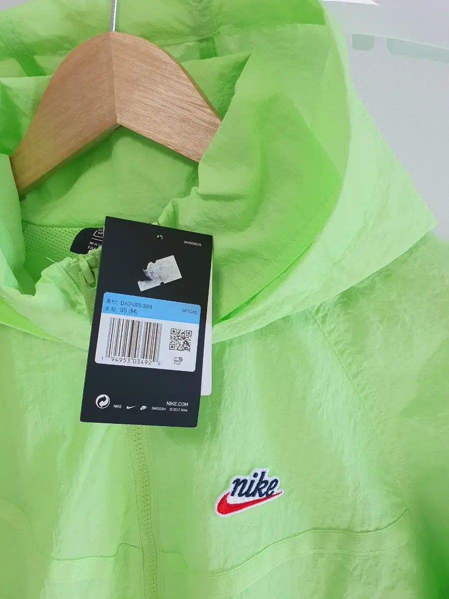 ヘリテイジ Anorak