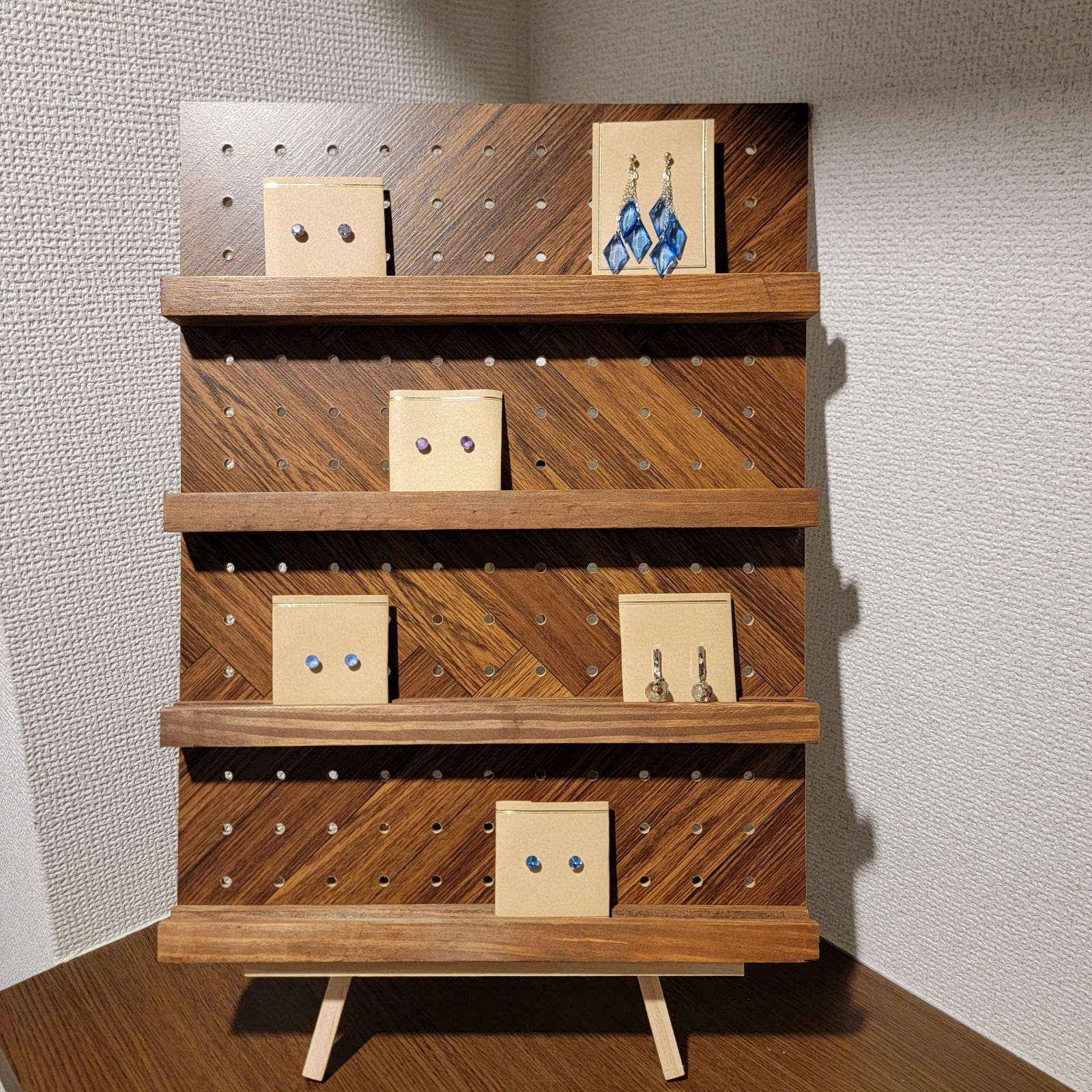 新品】【ハンドメイド】アクセサリー ディスプレイ 什器