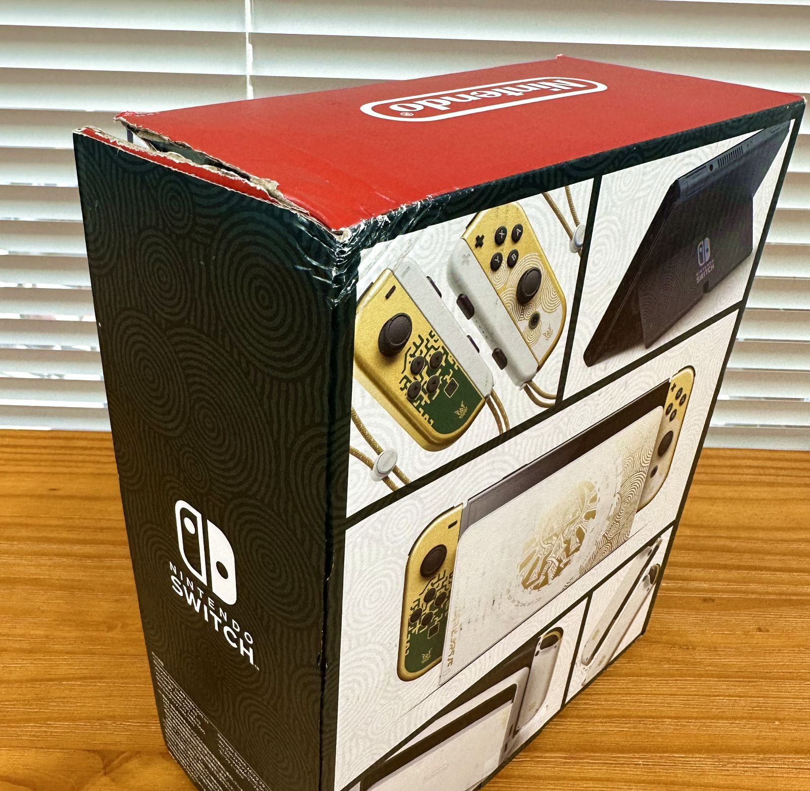 新品 (外箱傷あり) 】Nintendo Switch 有機ELモデル ゼルダの