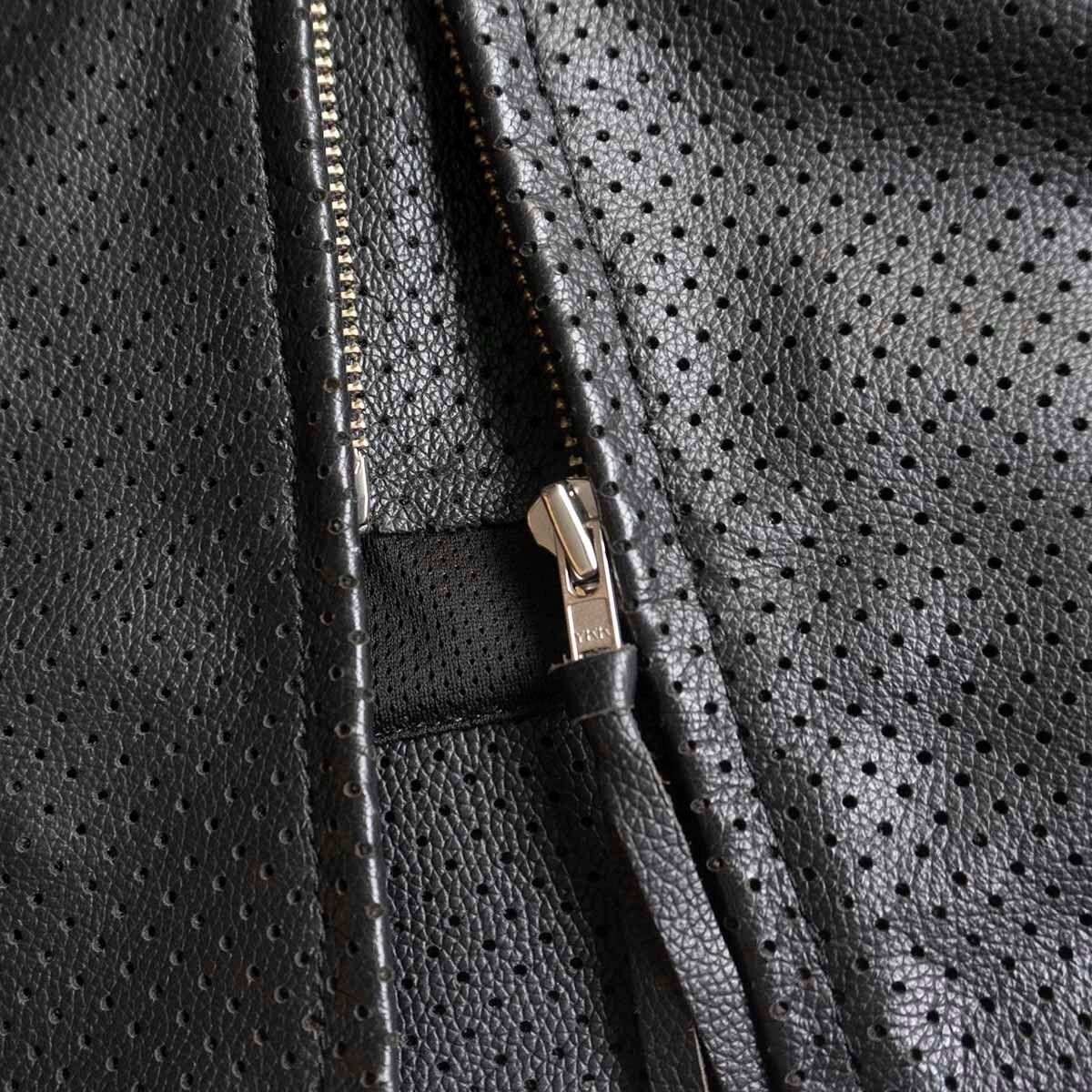 カドヤ　ブラックレザーパンチングシングルライダースジャケット 美品】KADOYA【パンチング シングルライダースジャケット】L レザー