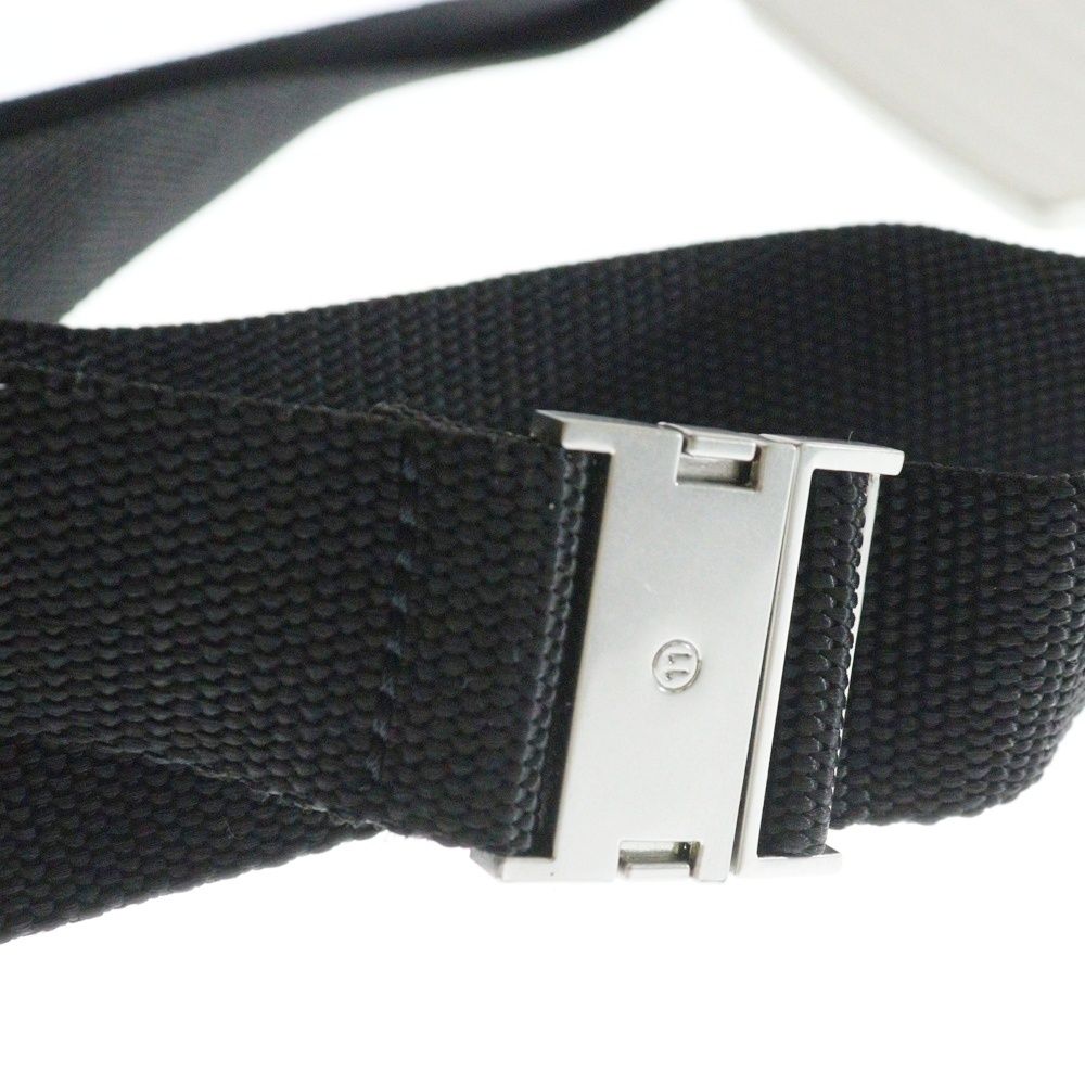 クロスボディポーチ ショルダーバッグ