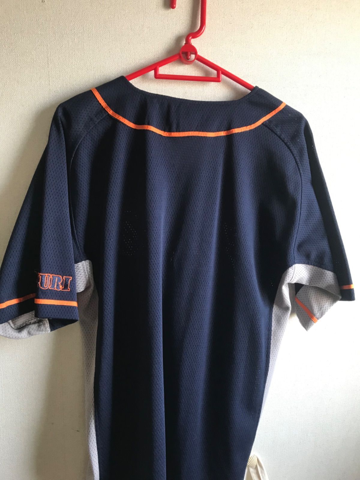 ビンテージ品】讀賣ジャイアンツ2005年頃ビジターレプリカ