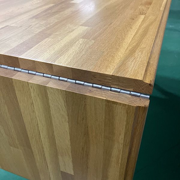 ダイニングテーブル