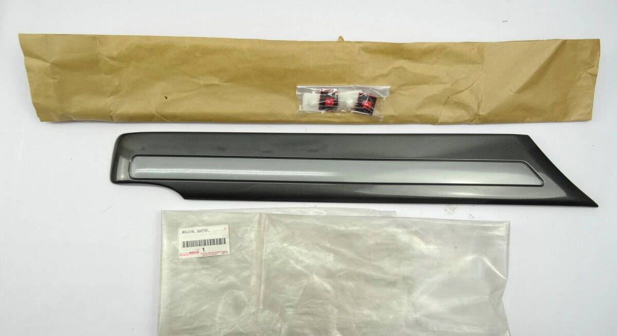 褐釉斑文小壺 タイ スンコロク 骨董 R1396ダM 褐釉斑文 【タイ