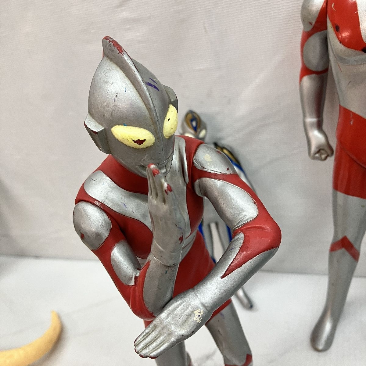 ウルトラマン　ソフビ　フィギュア　まとめ売り ウルトラマンシリーズ ソフビ 62点 おまとめ フィギュア 玩具