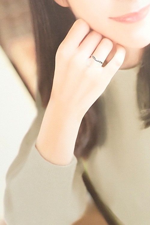 ティファニー ダイヤモンド カーブドバンドリング リング Pt950  