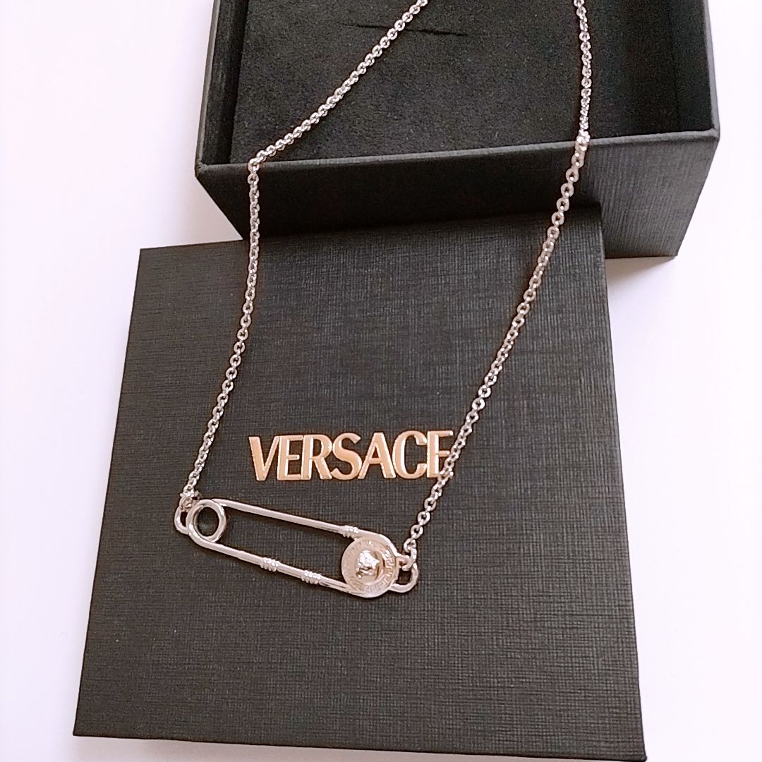 新品未使用】VERSACE セーフティピン ネックレス チェーン