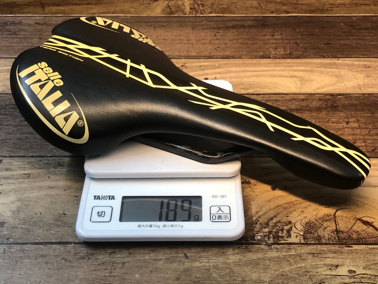 HC075 セライタリア selle ITALIA フライト Flite サドル 黒青