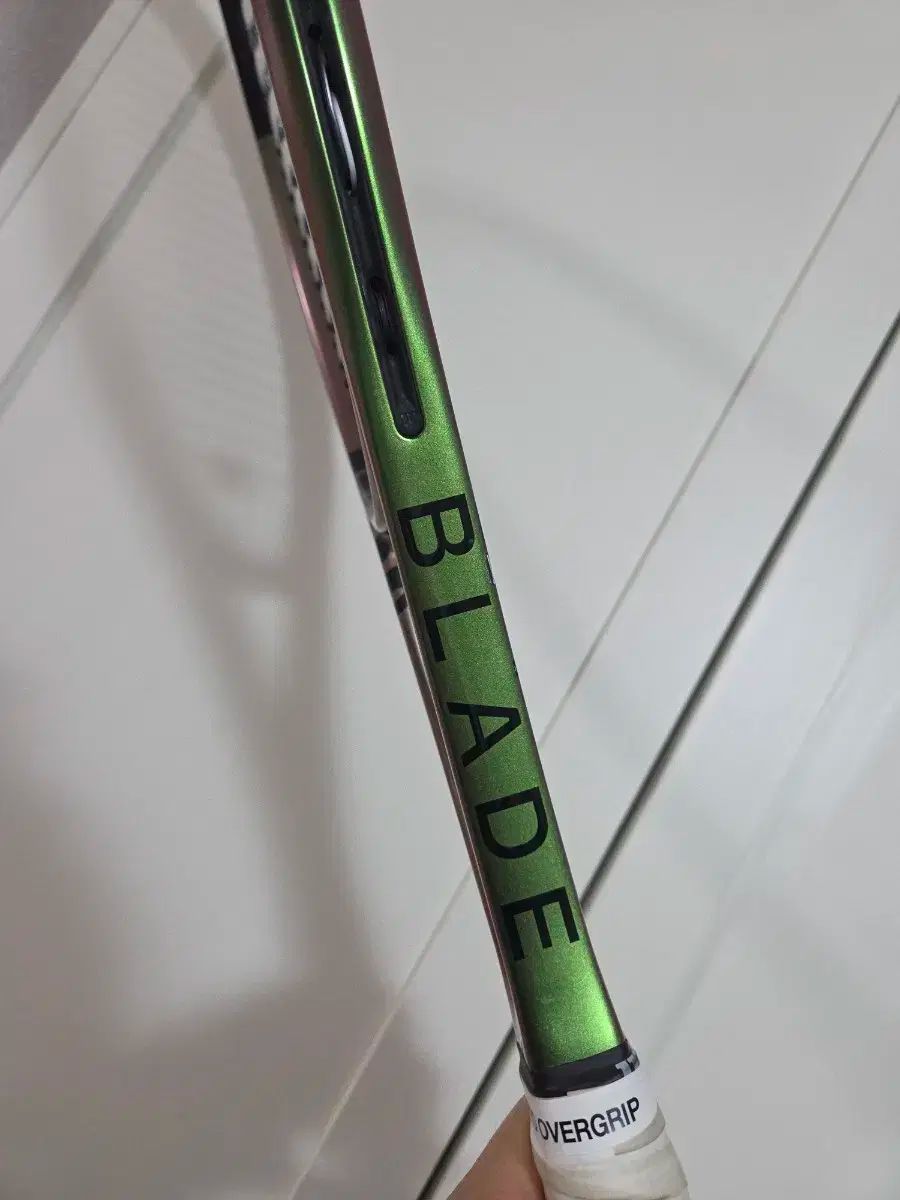 ウィルソン ( Wilson ) BLADE V8 98 オープン 2 グリップ 305g