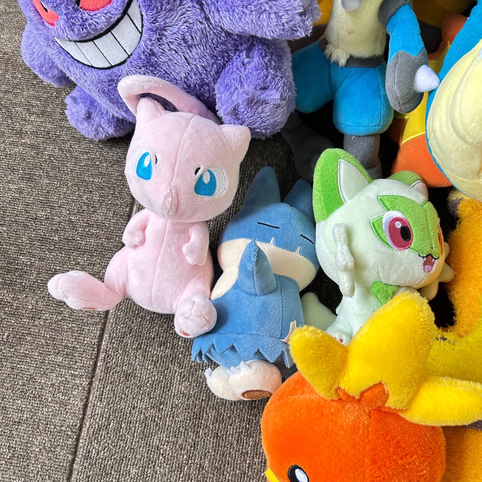 ポケモン　ぬいぐるみ　まとめ売り　カビゴン　ミュウ ポケモン ポケットモンスター ピカチュウ ルカリオ イーブイ
