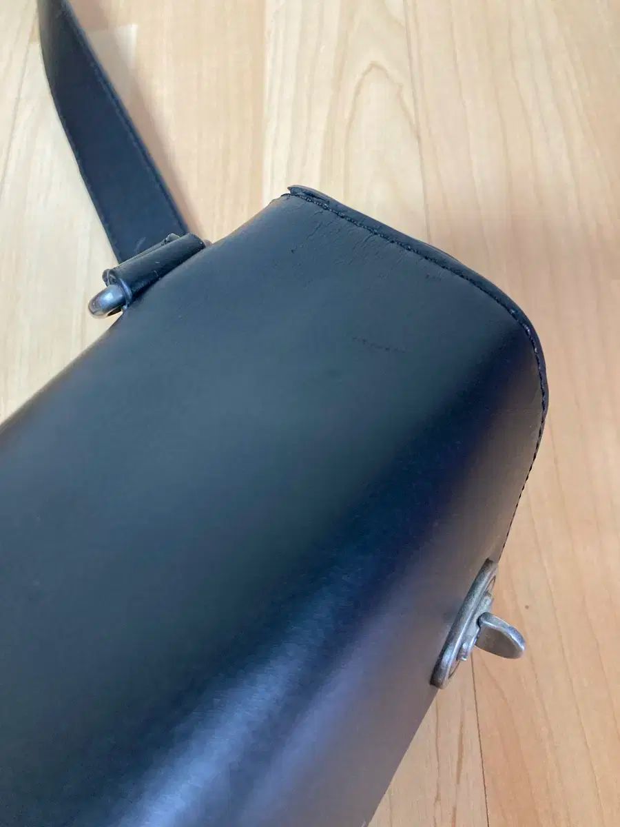 マンダリナダック カメラバッグ