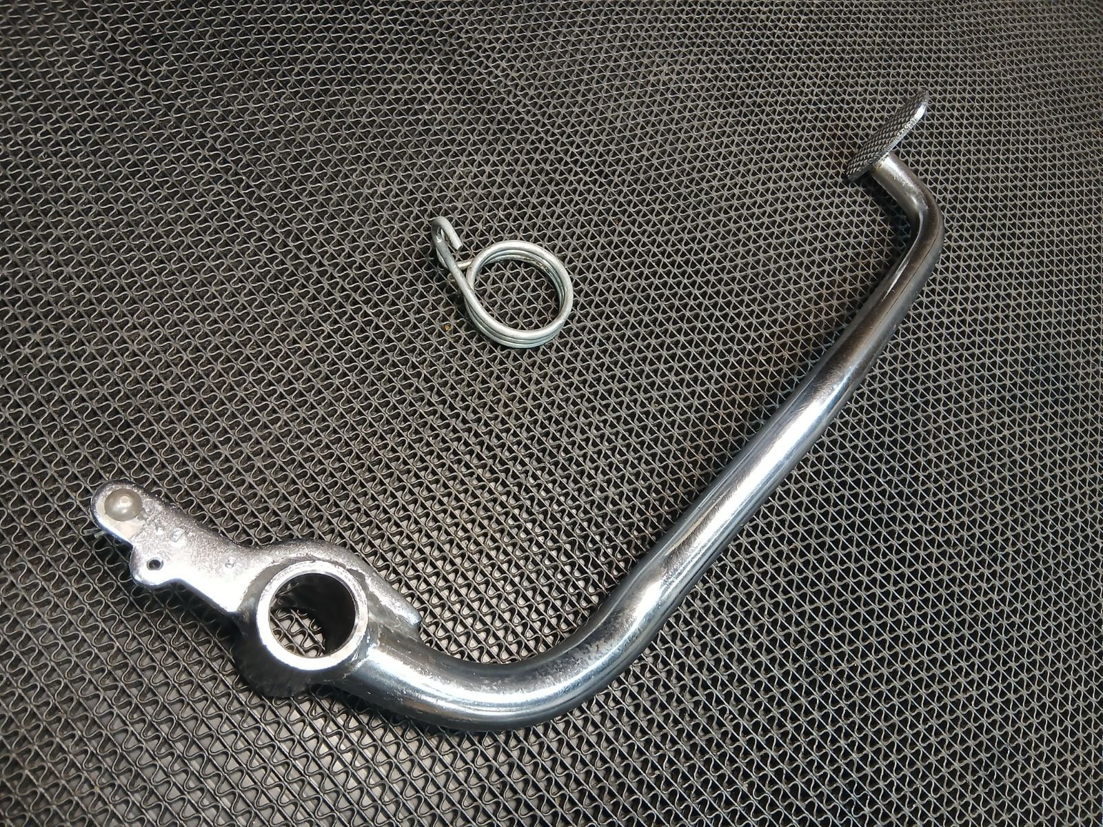 カワサキ W3 右ブレーキペダル 欠損無し 650-RS 昭和48年 実動車両 W2TT W1SS ダブサン マッハMACH W1SA 旧車絶版 Z 動画あり