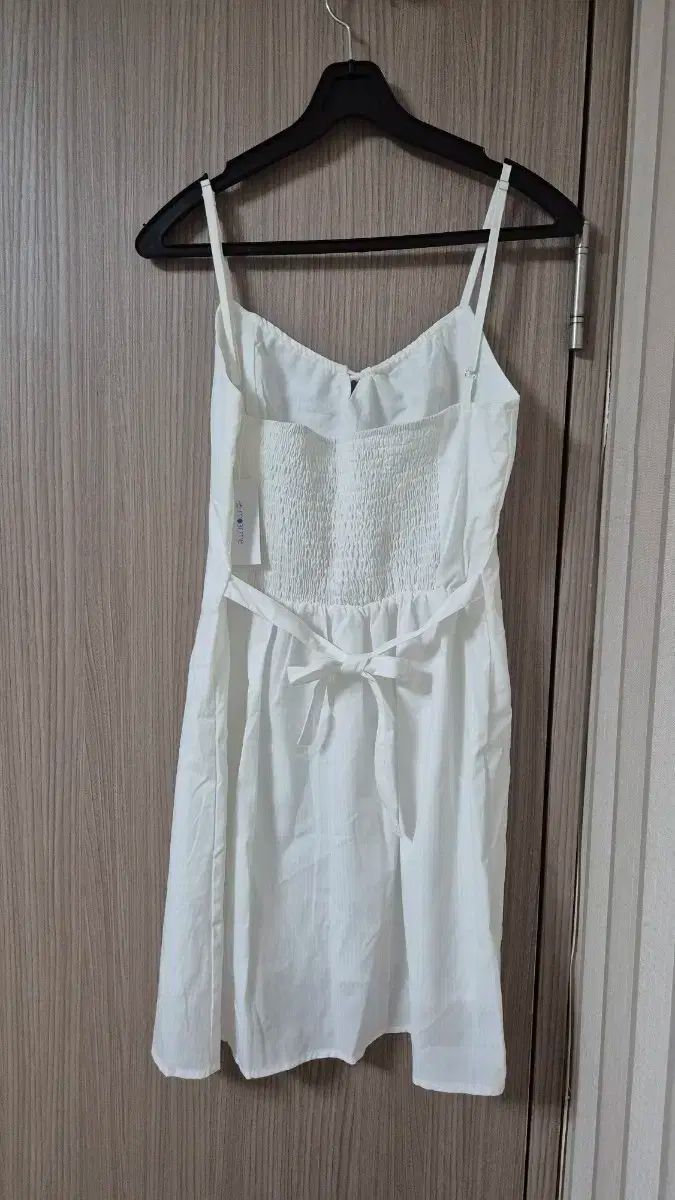 白 ノースリーブ ワンピース 白ノースリーブワンピース