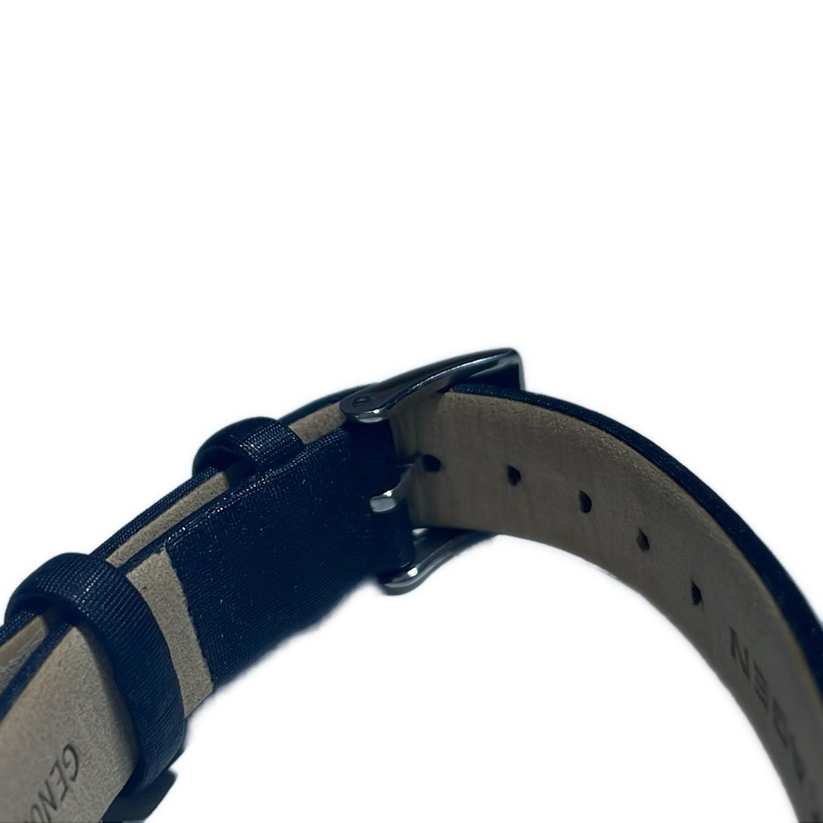 【新品!日本限定モデル!】SKAGEN ☆ 腕時計 日の丸 ホワイト × レッド SKAGEN（スカーゲン）着用芸能人や時計ユーザーの年齢層まとめ