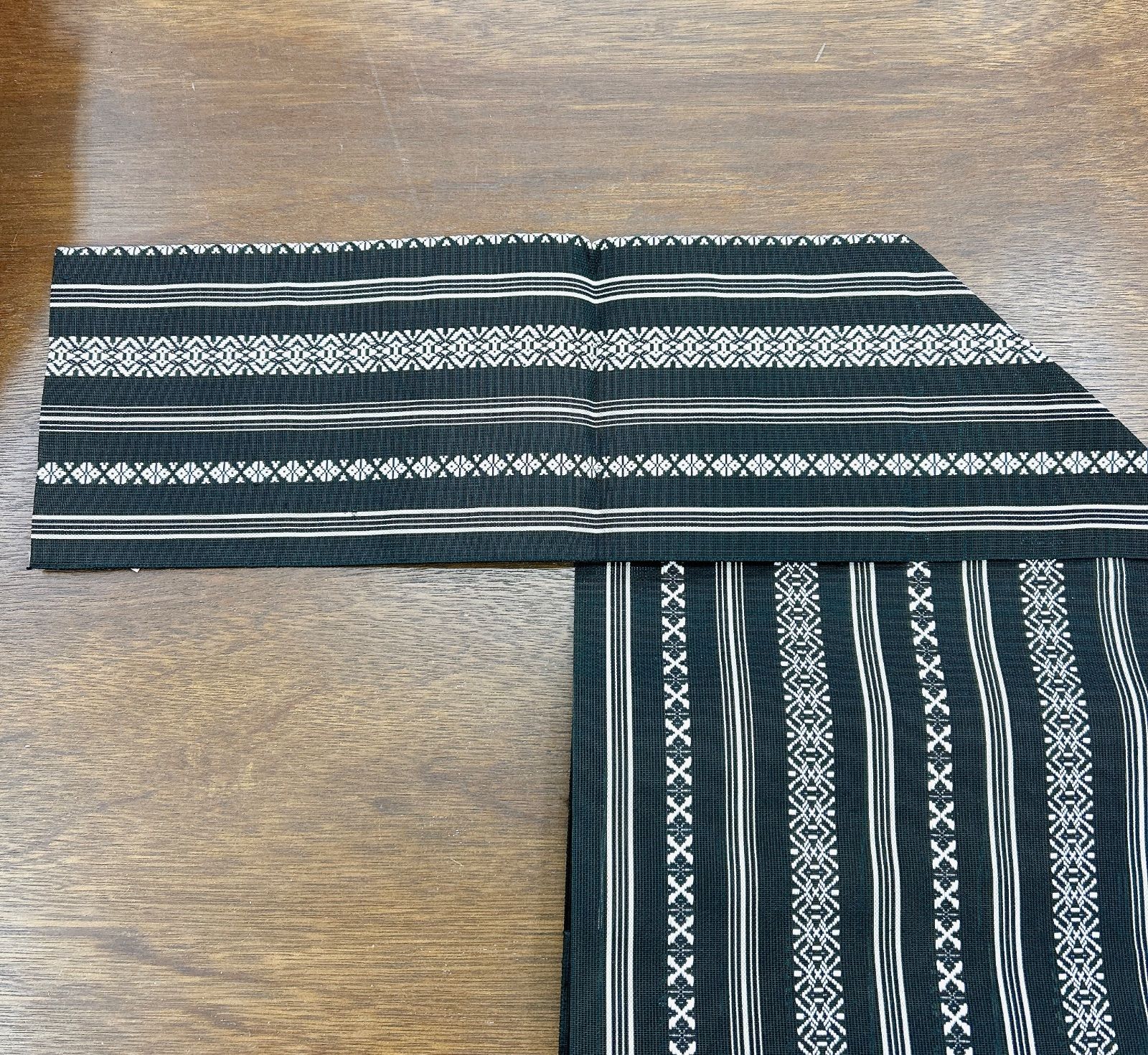 新品 本場筑前博多織 金印 名古屋帯 黒木織物 仕立上がり 八寸 新品 本場筑前博多織 金印 名古屋帯 黒木織物 仕立上がり 八寸