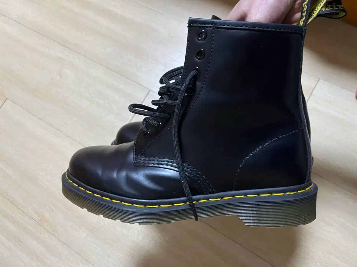 MARTENS ドクターマーチン