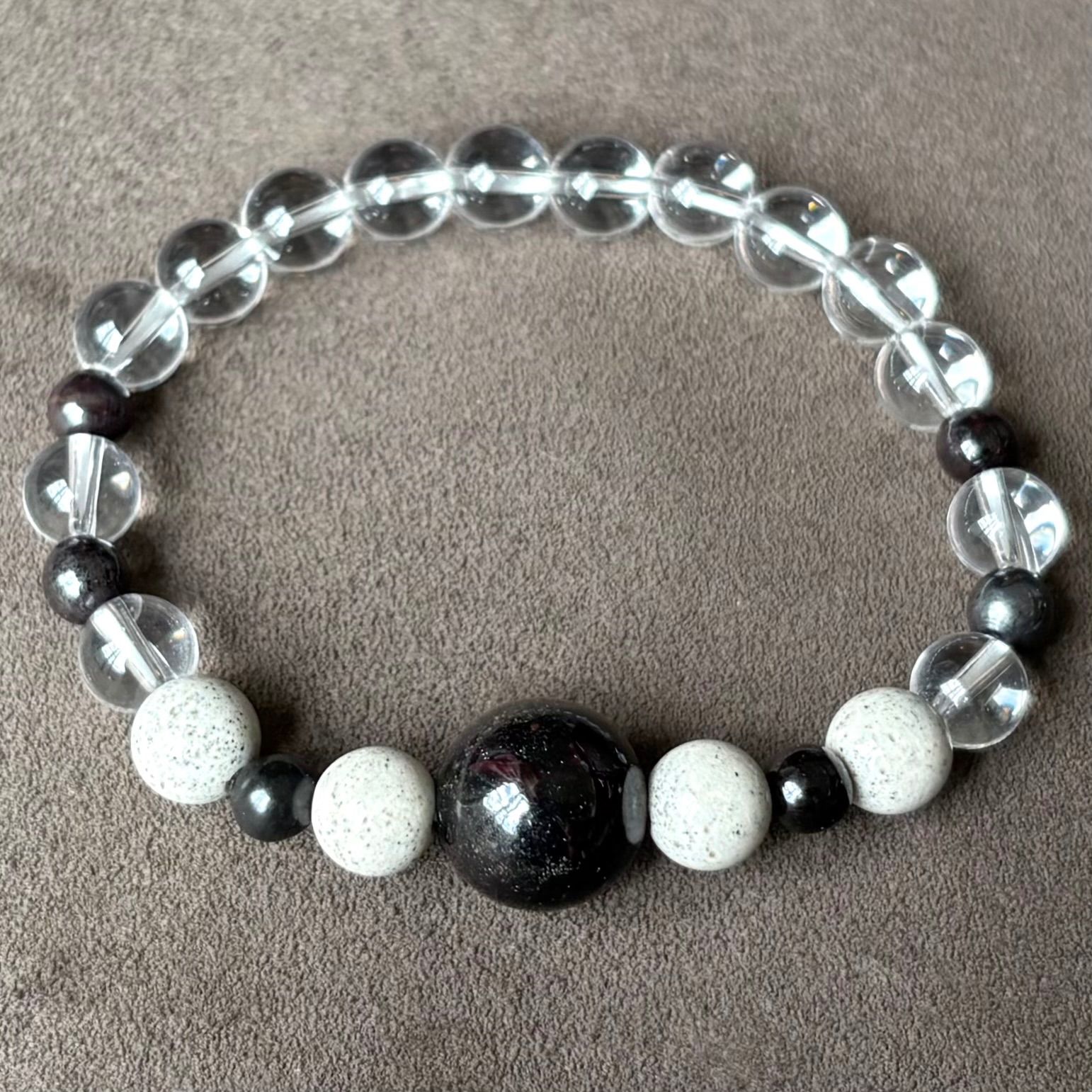 免疫力を高め癒しのエネルギーで心身ともに元気になる スギライト