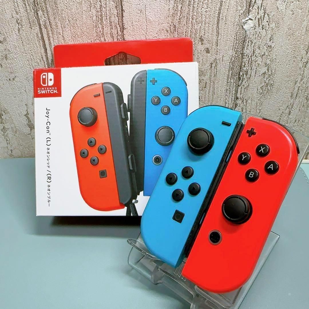 中古NintendoSwitch 本体 ブラック/ブルー/レッドゲームソフト2本