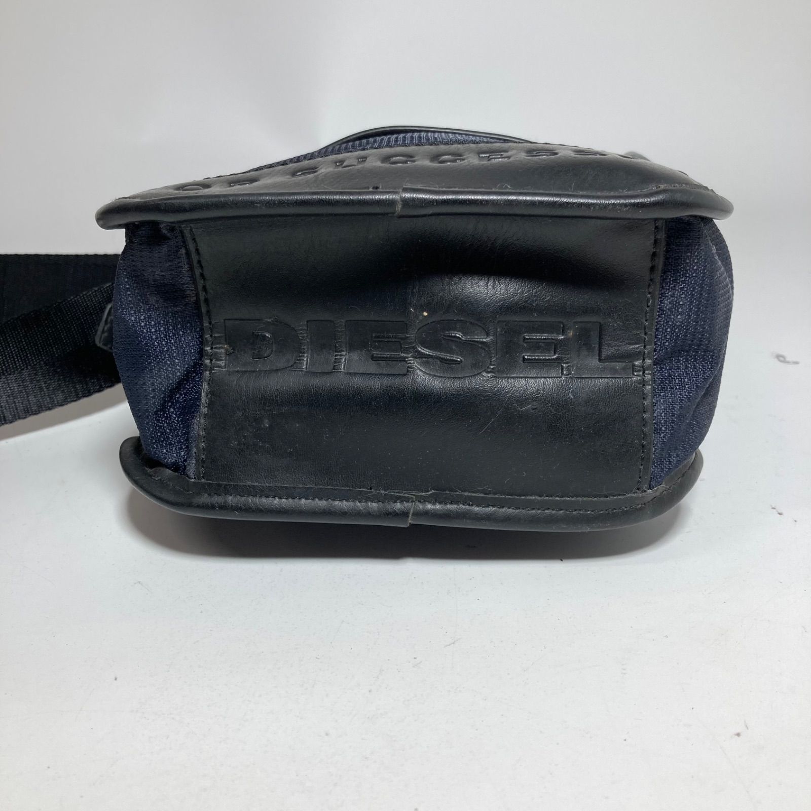 【ペコ】　　ディーゼル　バッグ DIESEL(ディーゼル) PLAY SHOULDERハンドバッグX09100 X09100